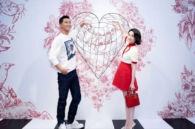 AR-HUD也能看电影,睿蓝7新年首次OTA